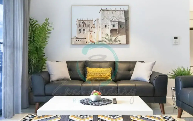 Zen Arkaba 3BR Luxury Waterfront Apt Pool BBQ
