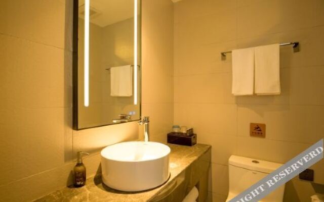 Homeinn Selected Hotel (Lhasa Barkhor Street Jokhang Temple)