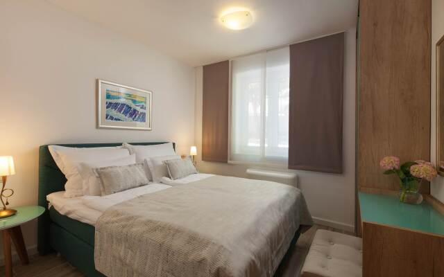 Aparthotel Pharia