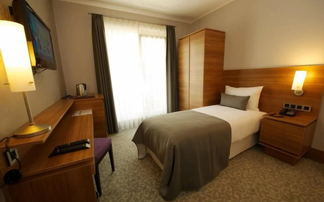 Hotel 117