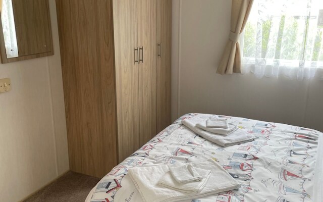Parkdean Static Caravan on Cherry Tree h