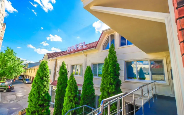 Altin Palace