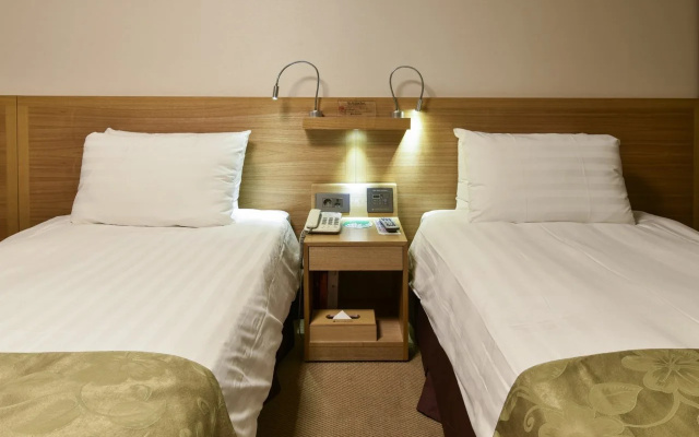 New Kukje Hotel