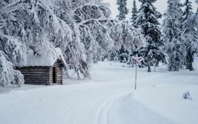 Lövåsgårdens Fjällhotell