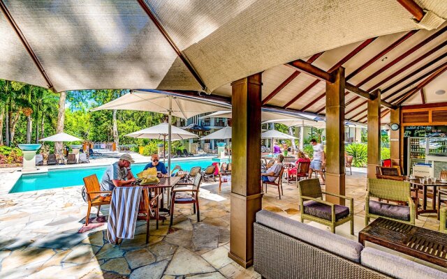 Luxury Apartment at Sea Temple Palm Cove 2 Bed 2 Bath