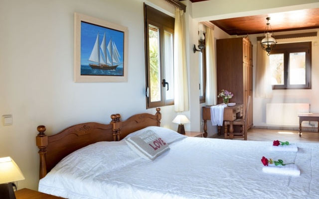 Family Friendly Villa Hermes With Private Pool