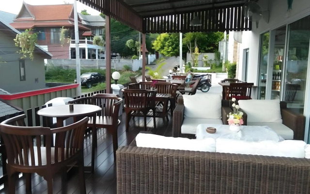 MM Hill Hotel