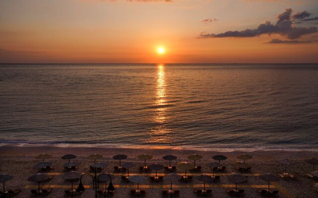 Kenta Beach Hotel