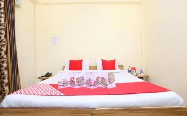 OYO 14823 Skyheights