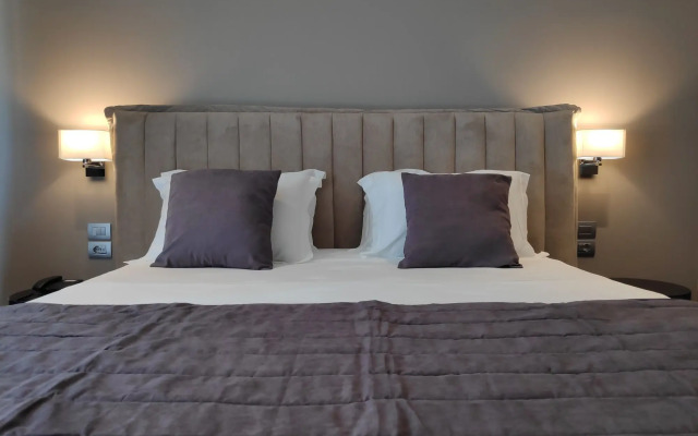 Supreme Hotel & Spa