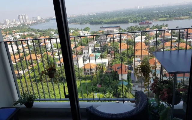 Riverfront Osis Resort Balcony