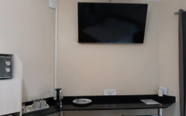 8 Ibis Lane Guest House