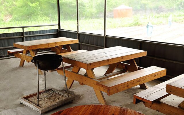 Gapyeong Pooky Glamping Pension