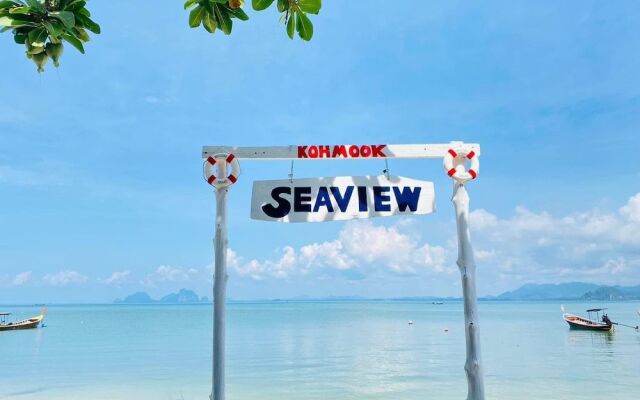 Kohmook Seaview Bungalow