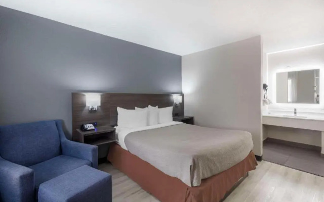 Downtown Inn & Studio Suites