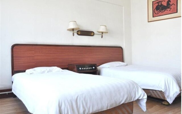 Waimao Hotel