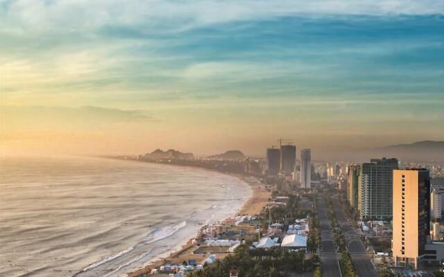 12B02 - Luxury Apartment Danang