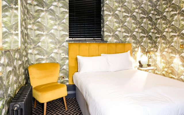 Lock & Key Hotel