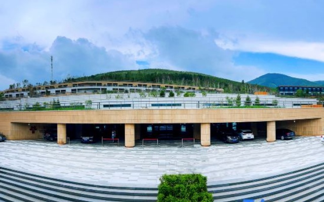 Kew Green Hotel Xueruyi Zhangjiakou – Outside – Zhangjiakou