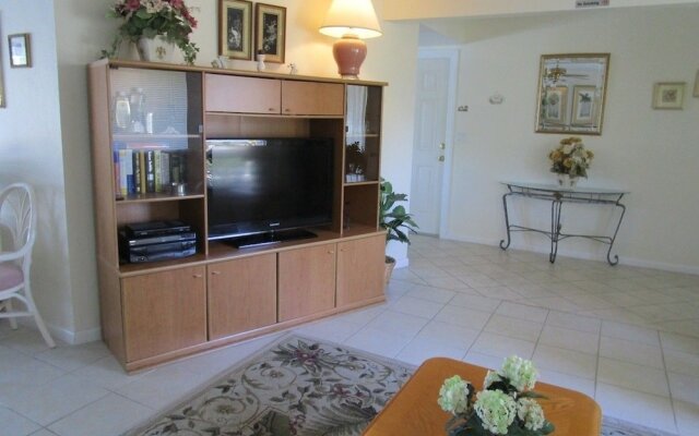 Palm Tree by 123cape VR