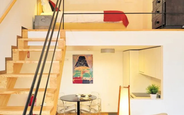 Condes de Azevedo Palace Apartments