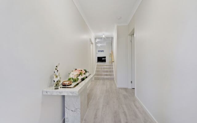 V & V Family Dream Away