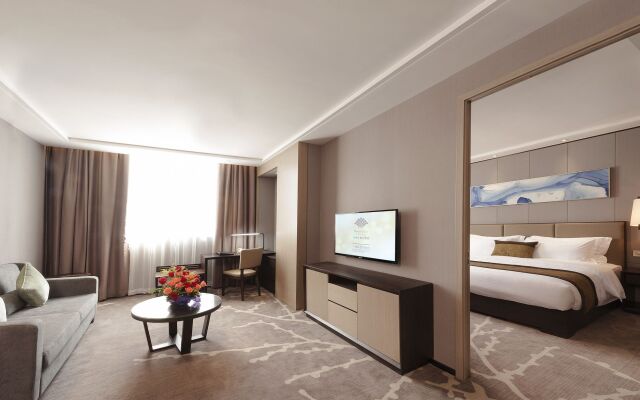 Phoenix Valley Holiday Hotel