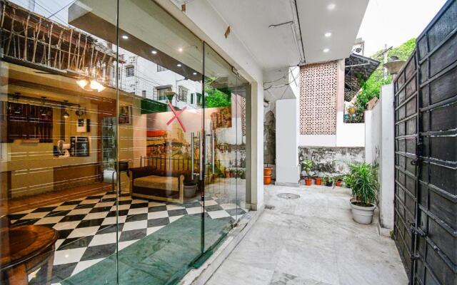 Fabexpress Nayak Palace