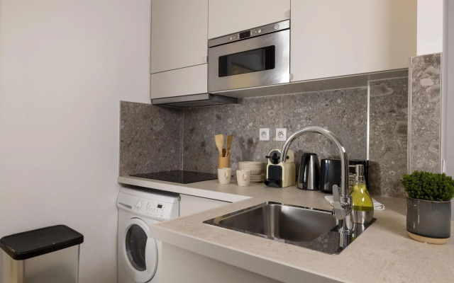 Yuna Blanche - Serviced Apartments