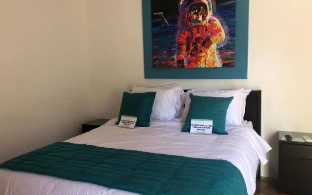 Pop House Montañita