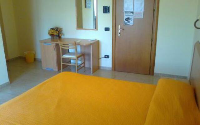 Life Hotel