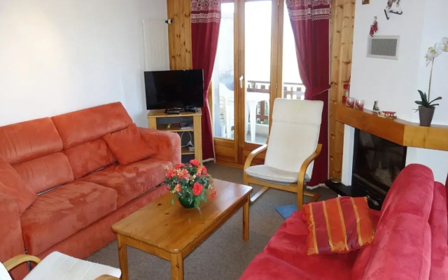 Luxury Apartment Amidst Hills