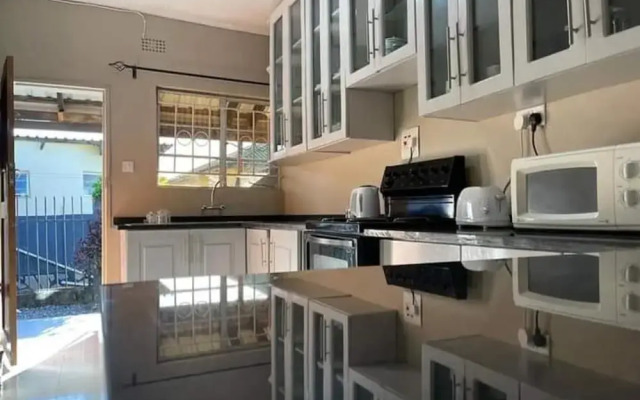 Spacious and Harmonious 2 Bedroomed Apartment