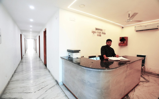 Hotel Right Palace And Banquet