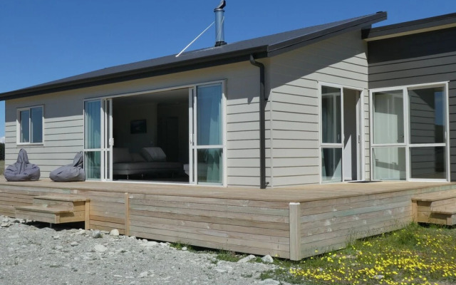 Manuka Retreat