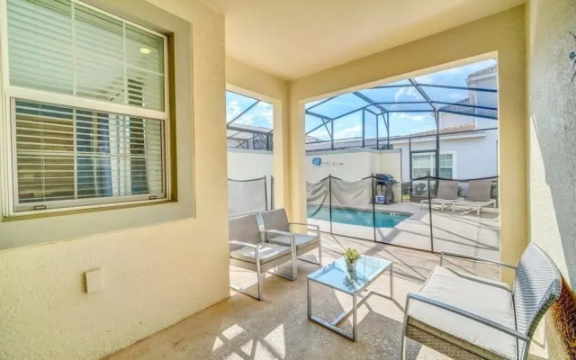 4829lullaby 4 Bedroom Townhouse