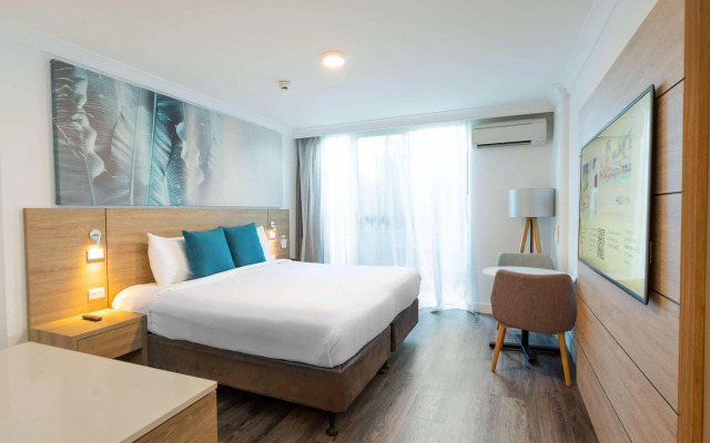 Novotel Cairns Oasis Resort