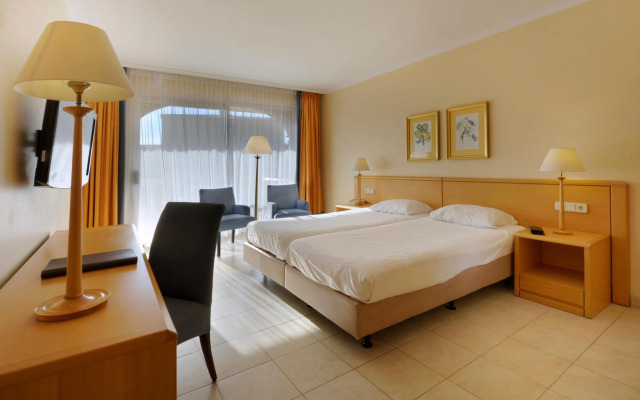 Van Der Valk Hotel Barcarola