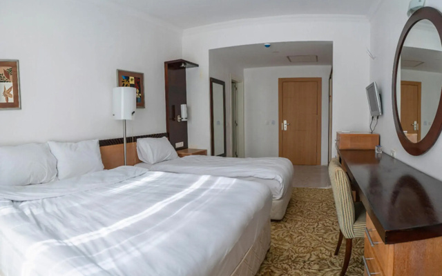 Dionisus Hotel
