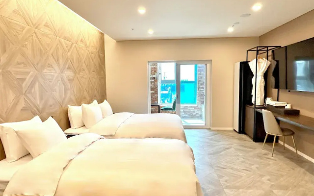 Restia Incheonbay Hotel