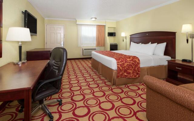 Days Inn Plainview