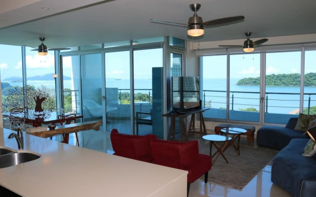 07F Resort Breathtaking Ocean Views Panama Canal