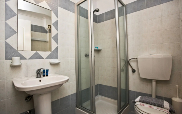 Apollon Hotel