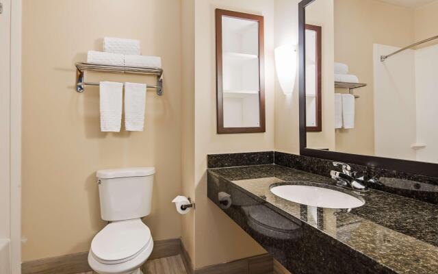 Best Western Plus Sparta Trail Lodge