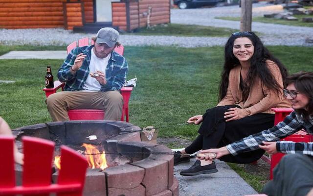 Castle Mountain Chalets