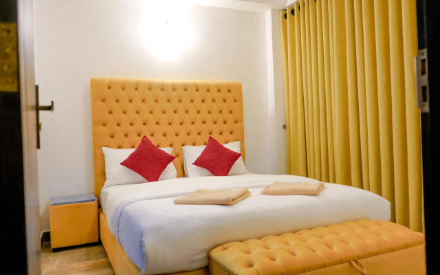 Vista Apartment Mariners Blue