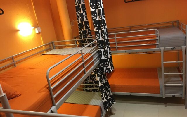 Century Service World - Hostel