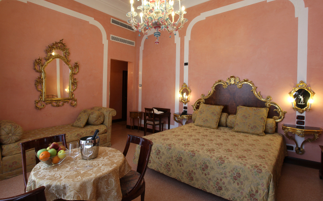 San Moisè Hotel
