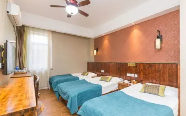 Chengde Yunshe Inn Zhiyu Shop