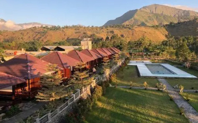 Nusantara Hotel Sembalun